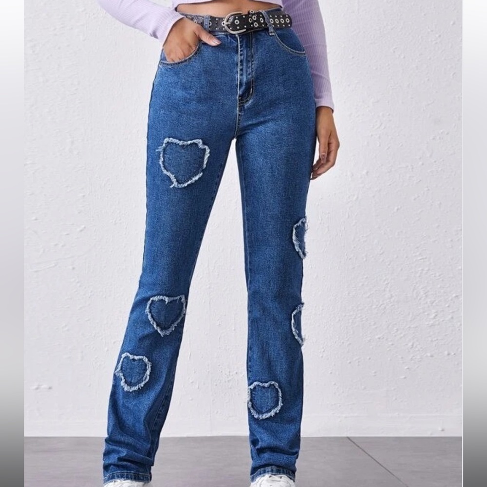 ❤️‍🔥SHEIN Frayed Heart Detailing Flared Pants❤️‍🔥